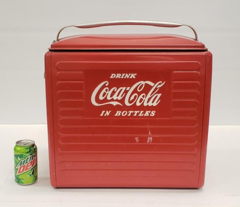 Vendo 23 Deluxe CocaCola Cooler Value & Price Guide
