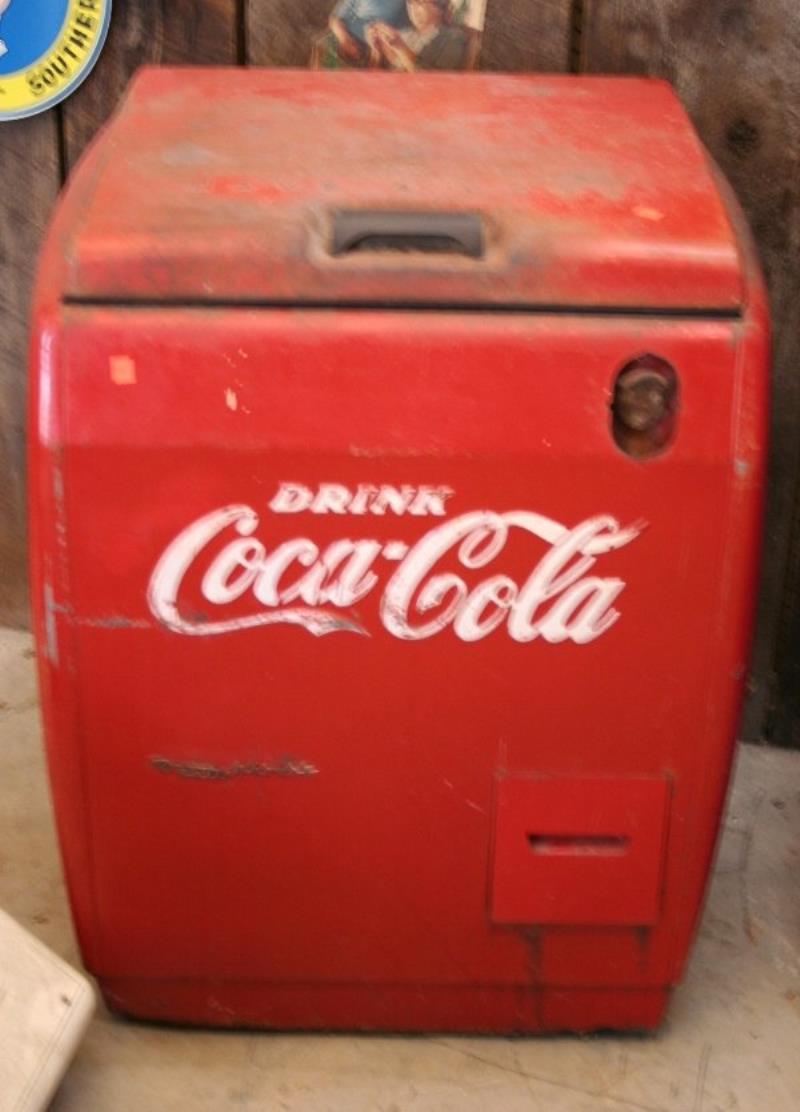 Coca-Cola lift lid ice box Westinghouse