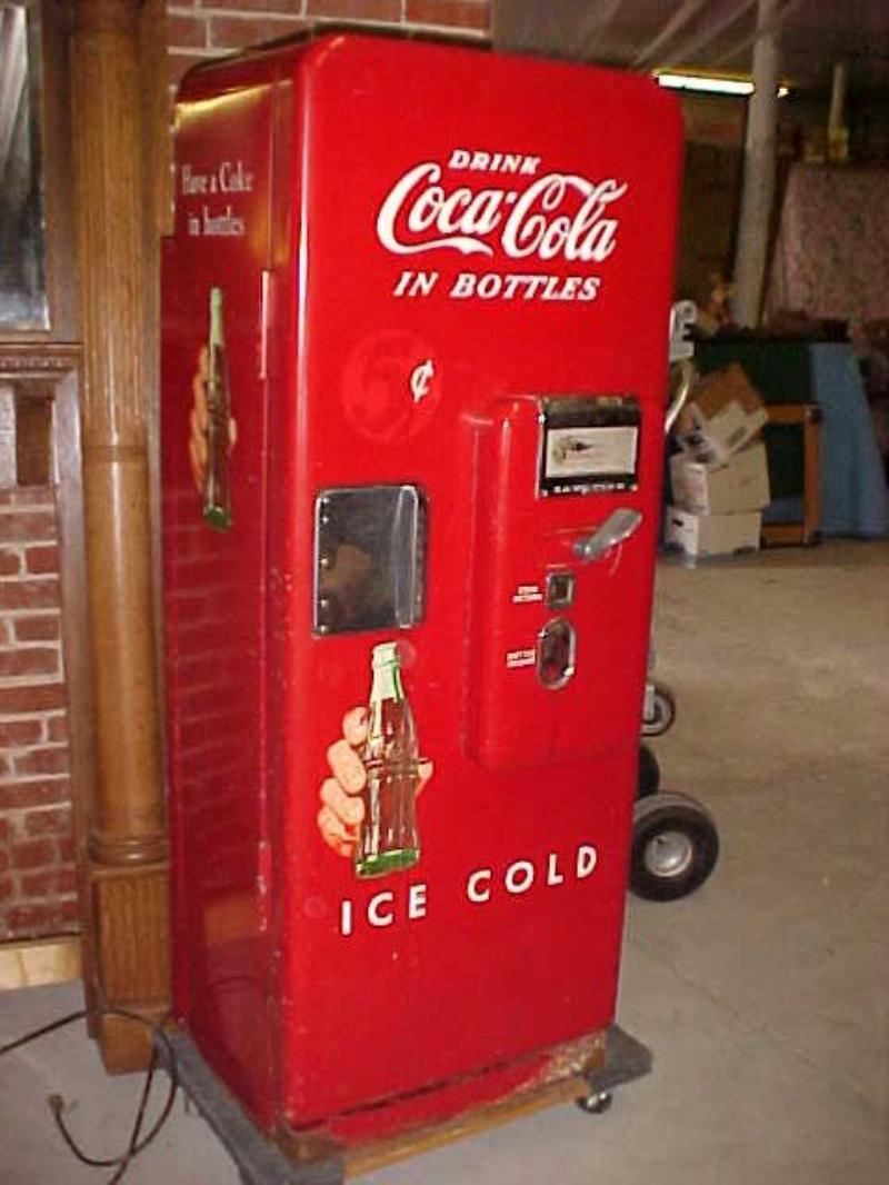 Cavalier Model C-51 5 cent Coca Cola machine.
