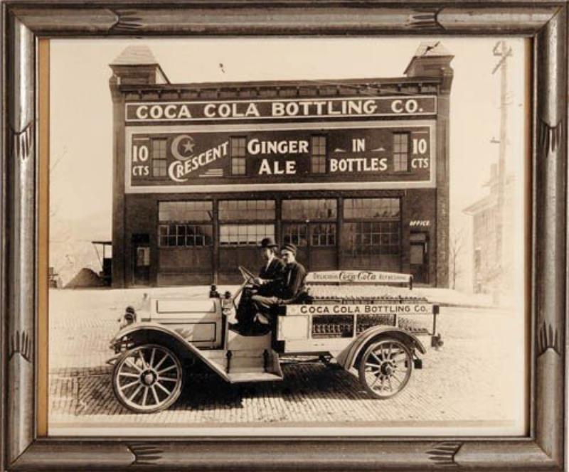 EARLY 1900'S 8"X10" COCA-COLA ORIGINAL PHOTOGRAPH