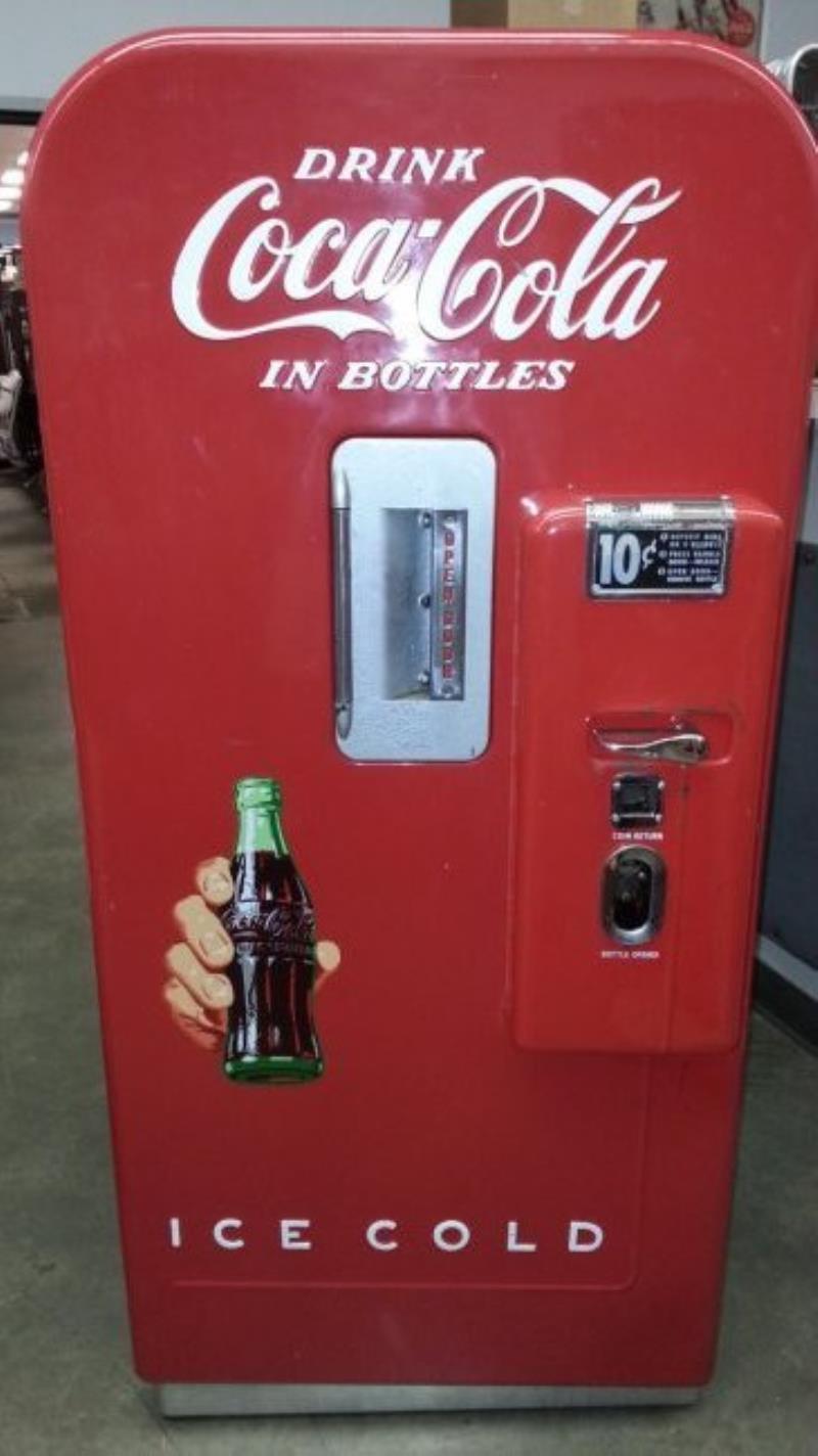 Vendo 39 Coca Cola Machine