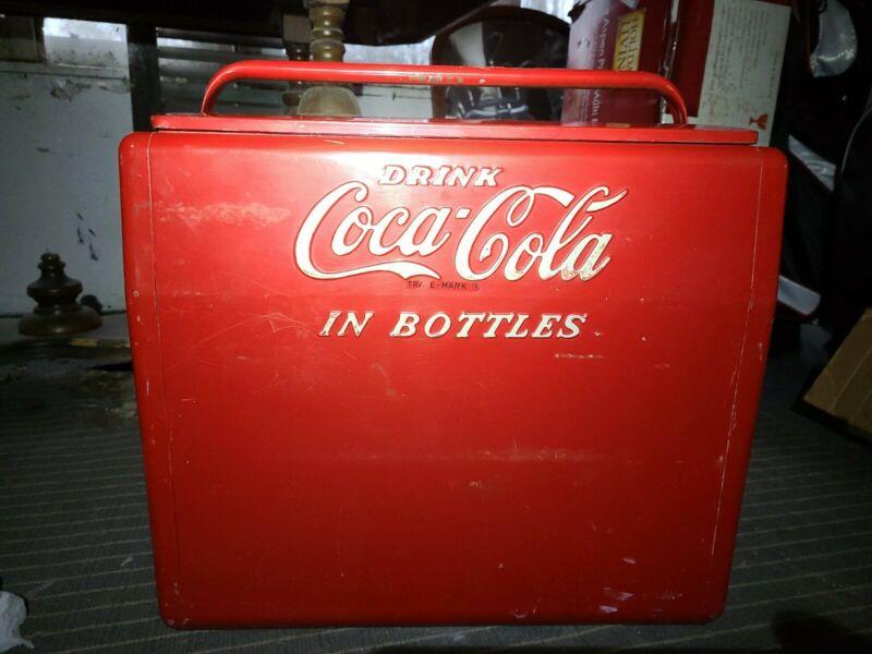 VTG Unrestored Metal Coca-Cola in Bottles 1950s Cooler CAVALIER w/SANDWICH TRAY