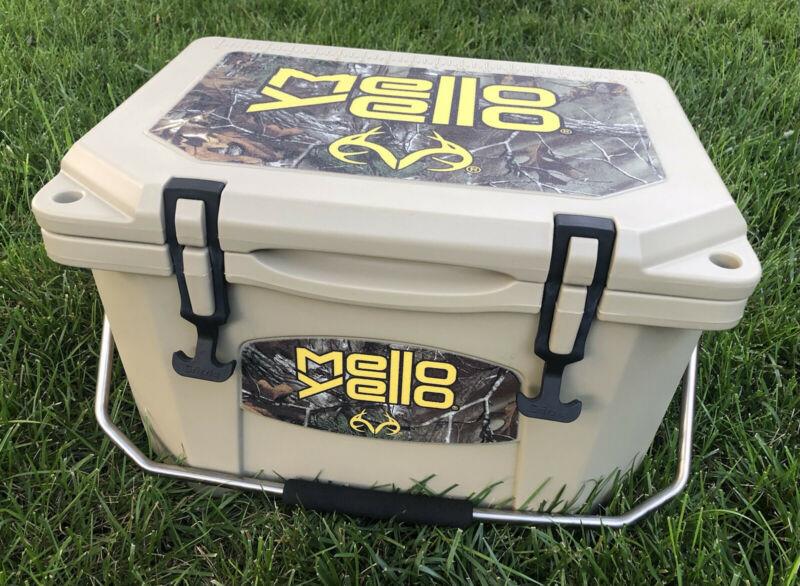 NEW Grizzly Mello Yellow Promotion Cooler From Coca-Cola Grizzly Model 20QT CAMO