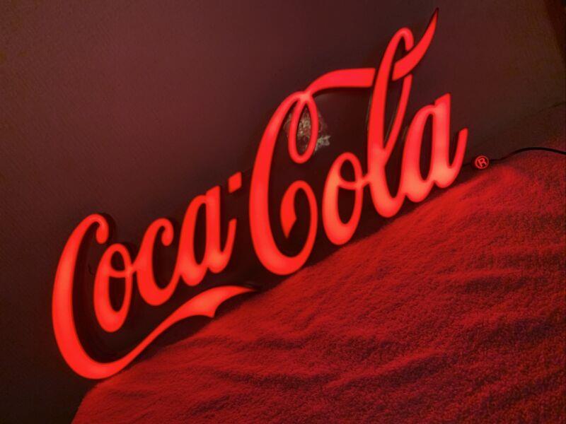 Coca Cola Script light LED LARGE 72cm x 22cm. Nice item! Holidays are coming!