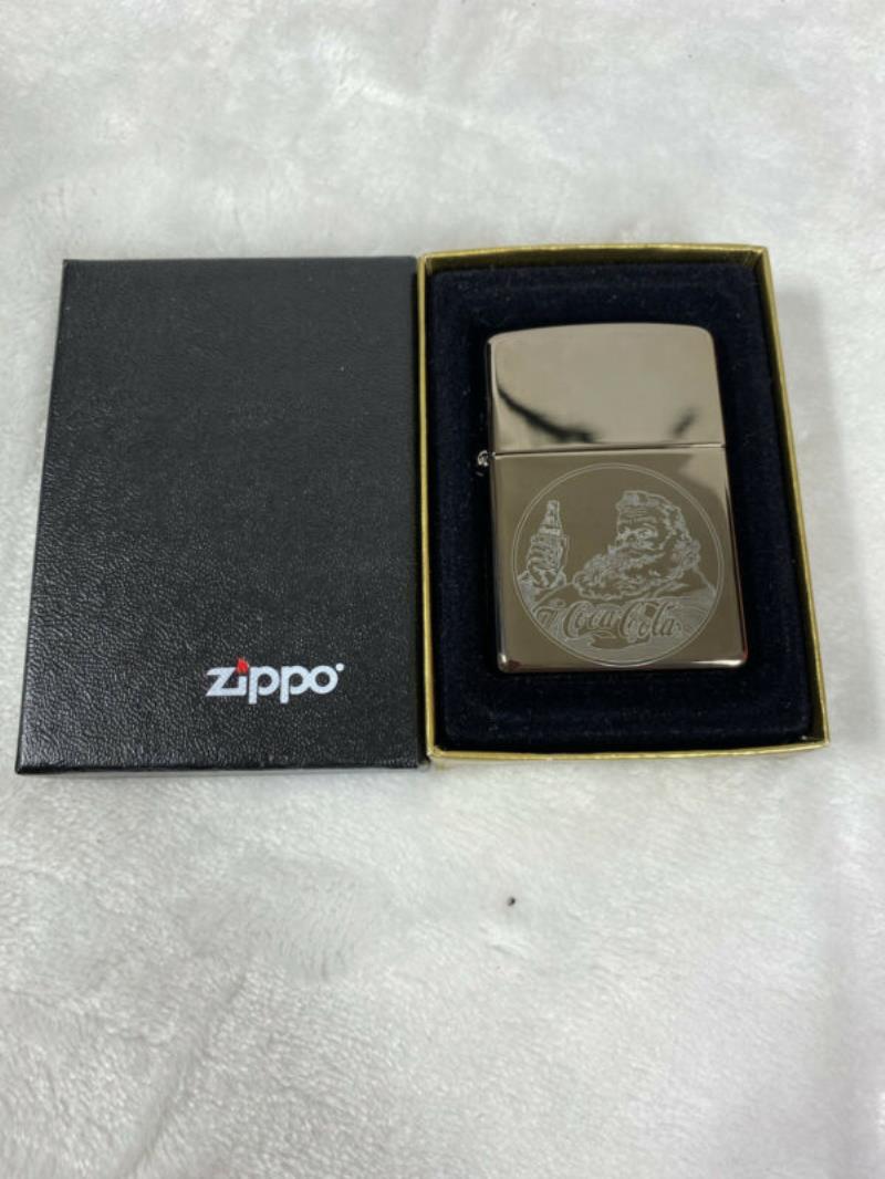 Vintage Zippo Black Ice Coca Cola Santa Merry Christmas Unstruck Lighter