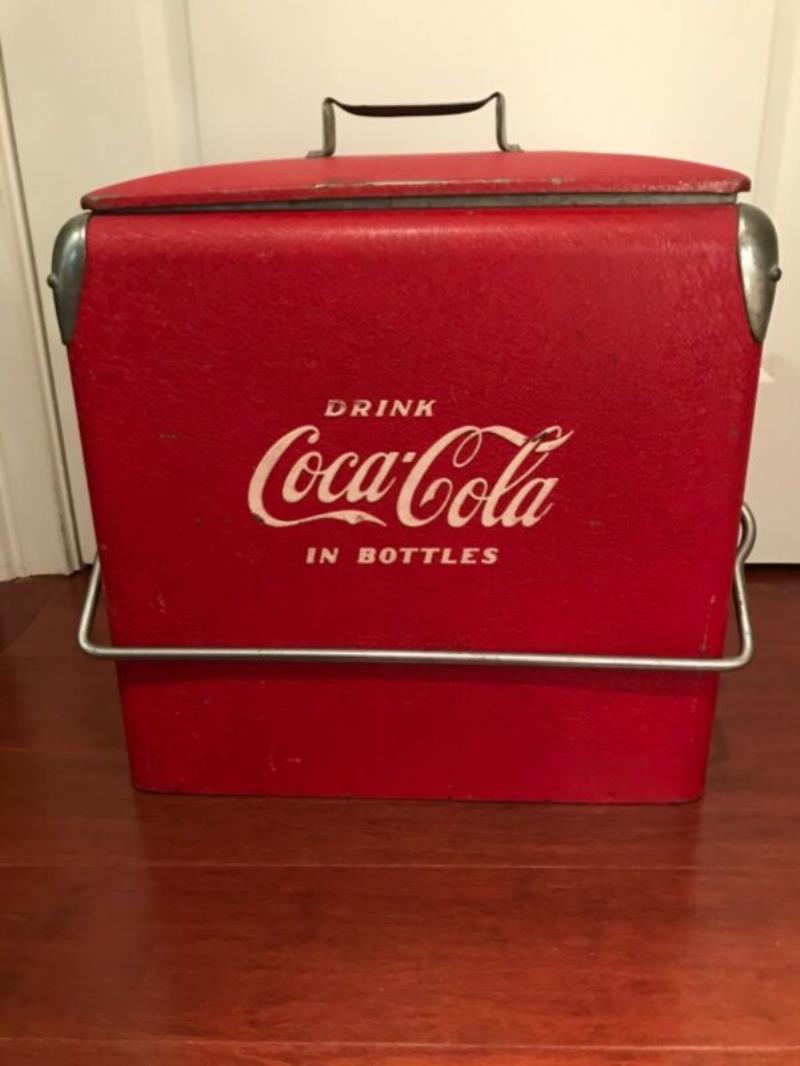 Classic / Vintage Coca Cola Ice Cooler (Acton Mfg.Co.)