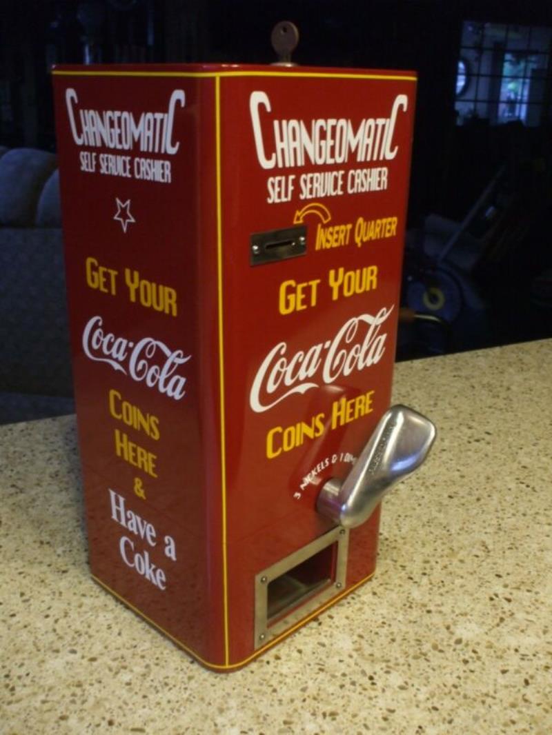1950's   Coca-Cola theme change machine cash register  other vending machines