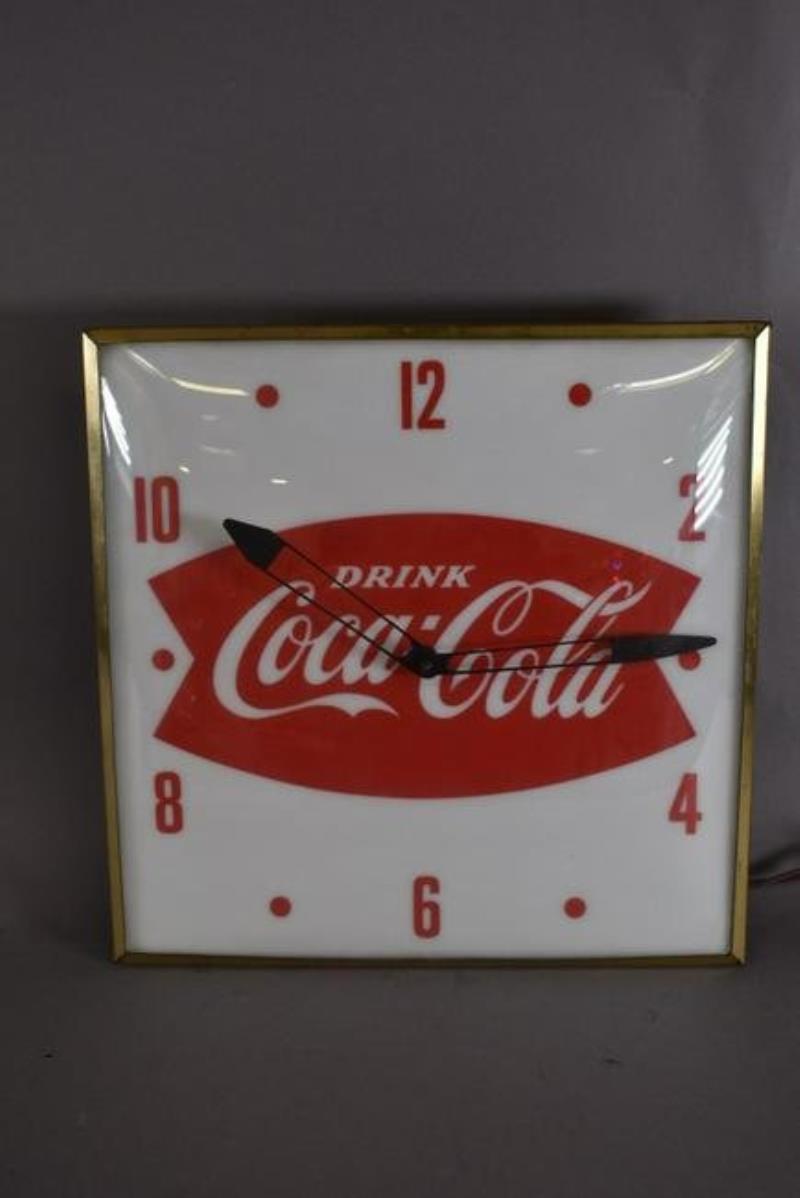 DRINK COCA COLA FISHTAIL PAM CLOCK (NEW FACE)