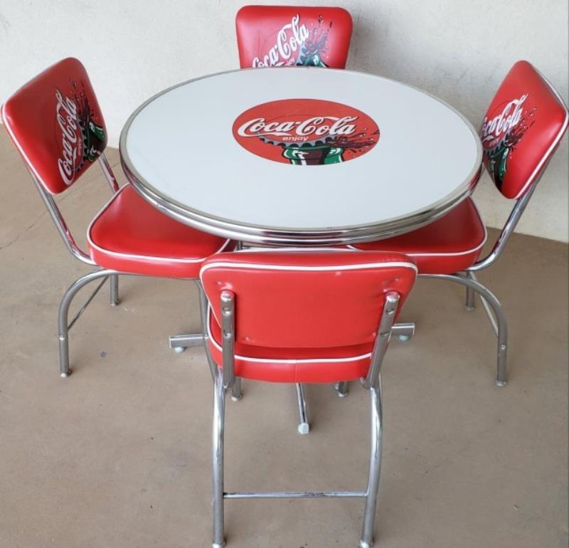 Enjoy Coca Cola Table & Chairs set