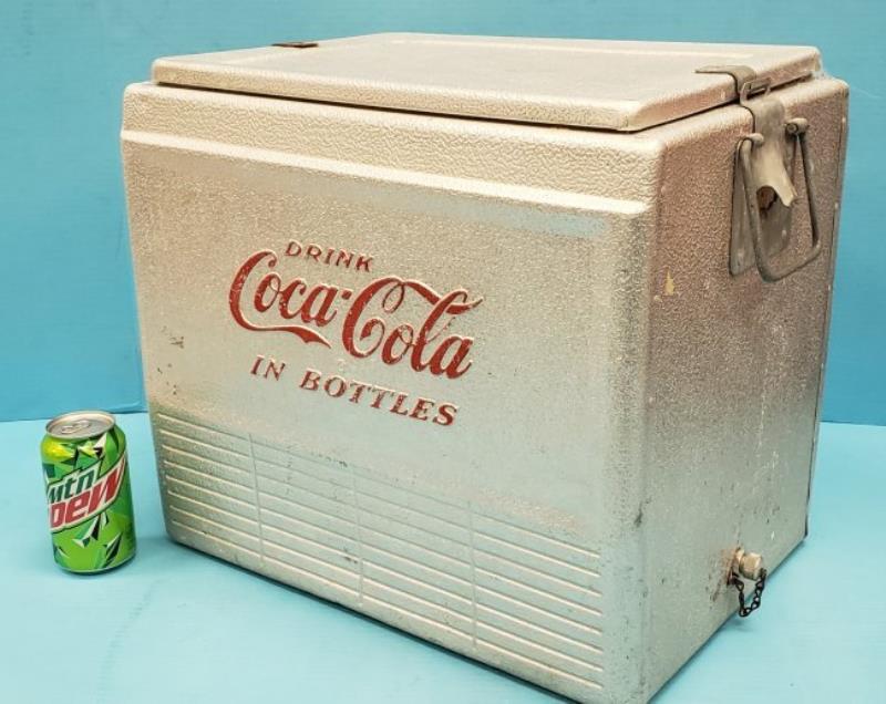 Embossed Drink Coca Cola Aluminium Cooler