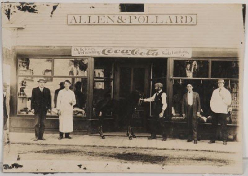 NICE ORIGINAL COCA-COLA PHOTOGRAPH