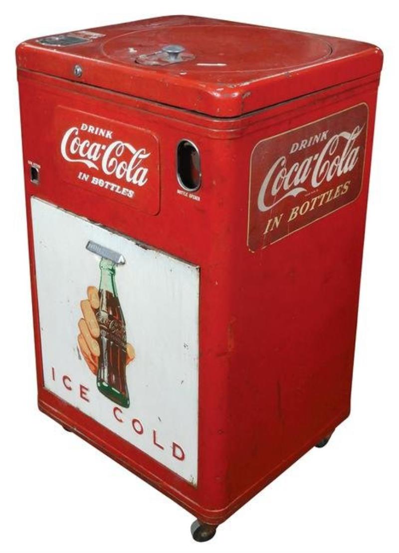Coca-Cola machine, Vendo 23A, 10 Cent, mfgd by Vendo