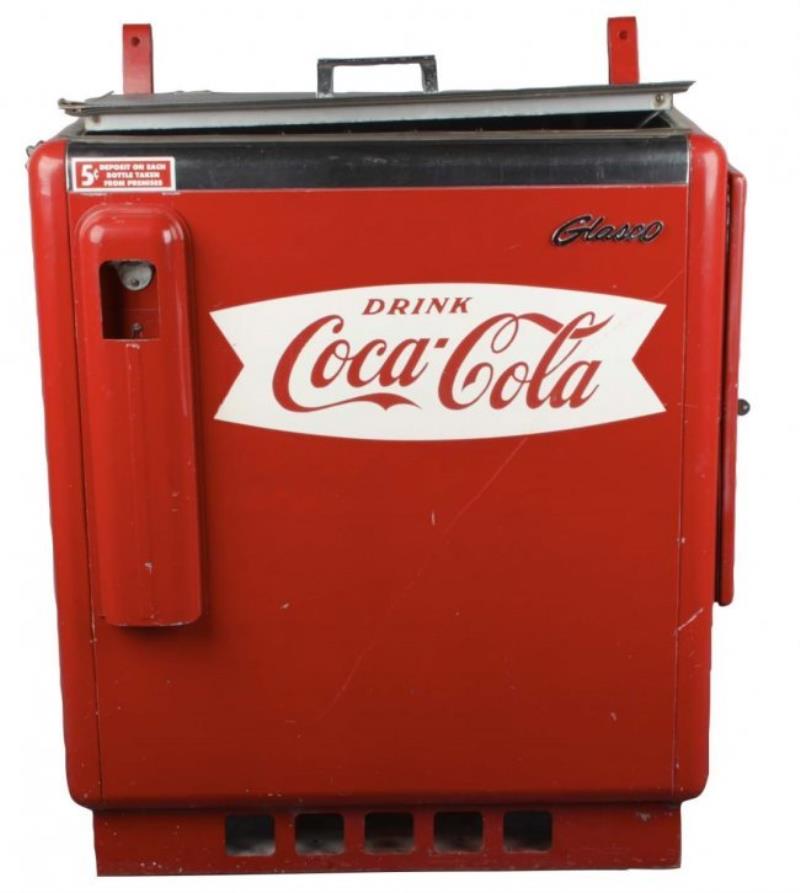 5 Coca Cola Vending Machine