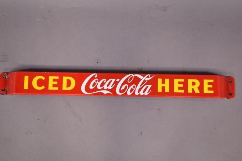 COCA COLA ICED HERE DOOR PUSH