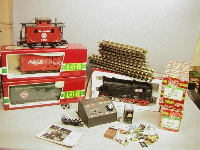 LGB Train Set. 99 6001 Engine, 4065, 4072 Coca Co