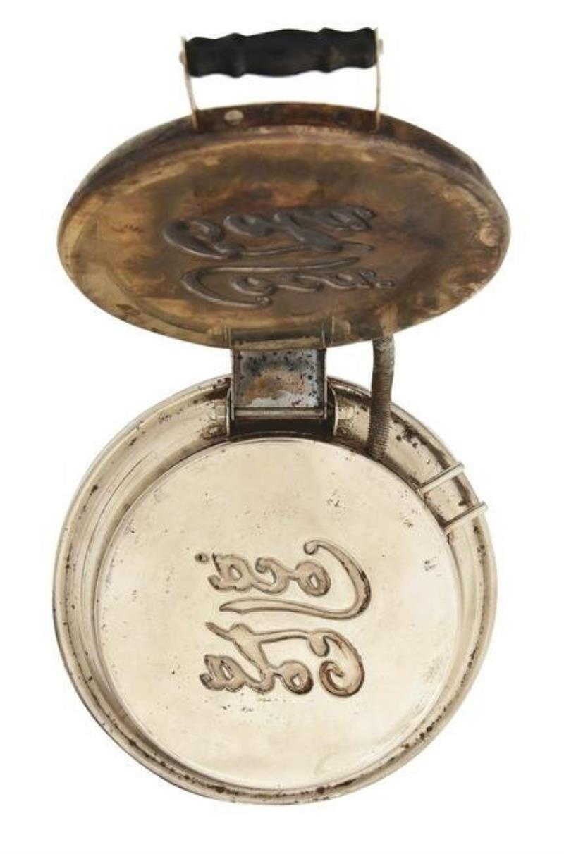 1930'S COCA-COLA ELECTRIC TOASTER SANDWICH PRESS.