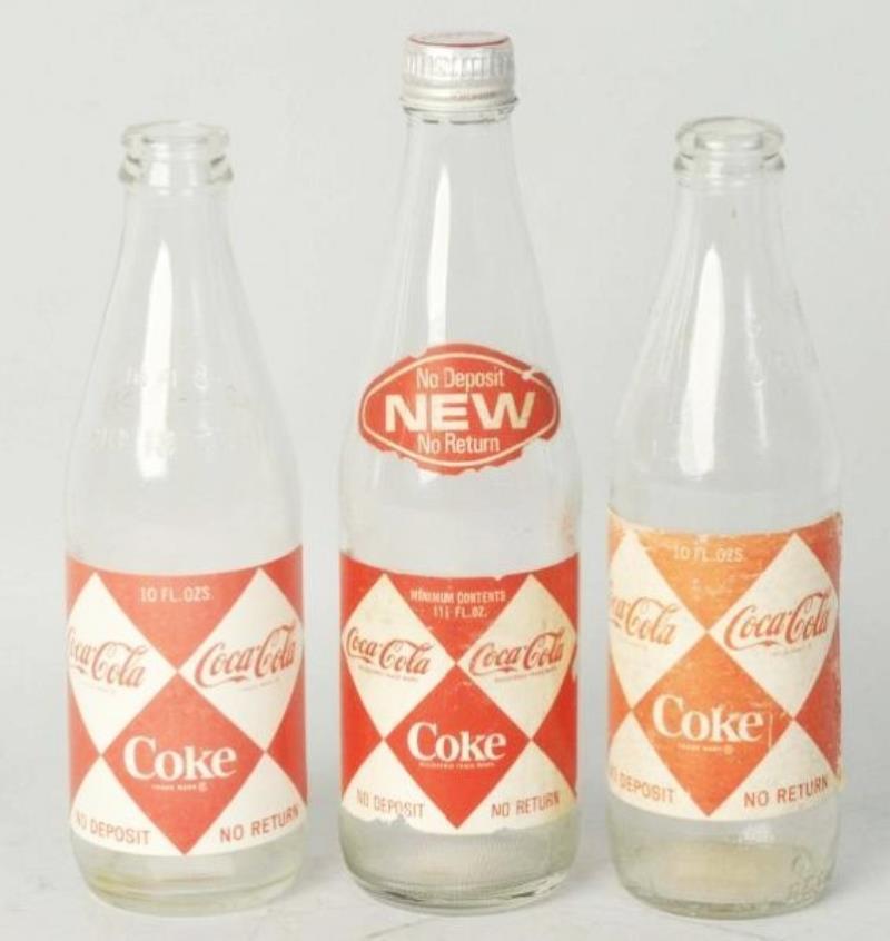 1960s Diamond Coca-Cola Paper label.