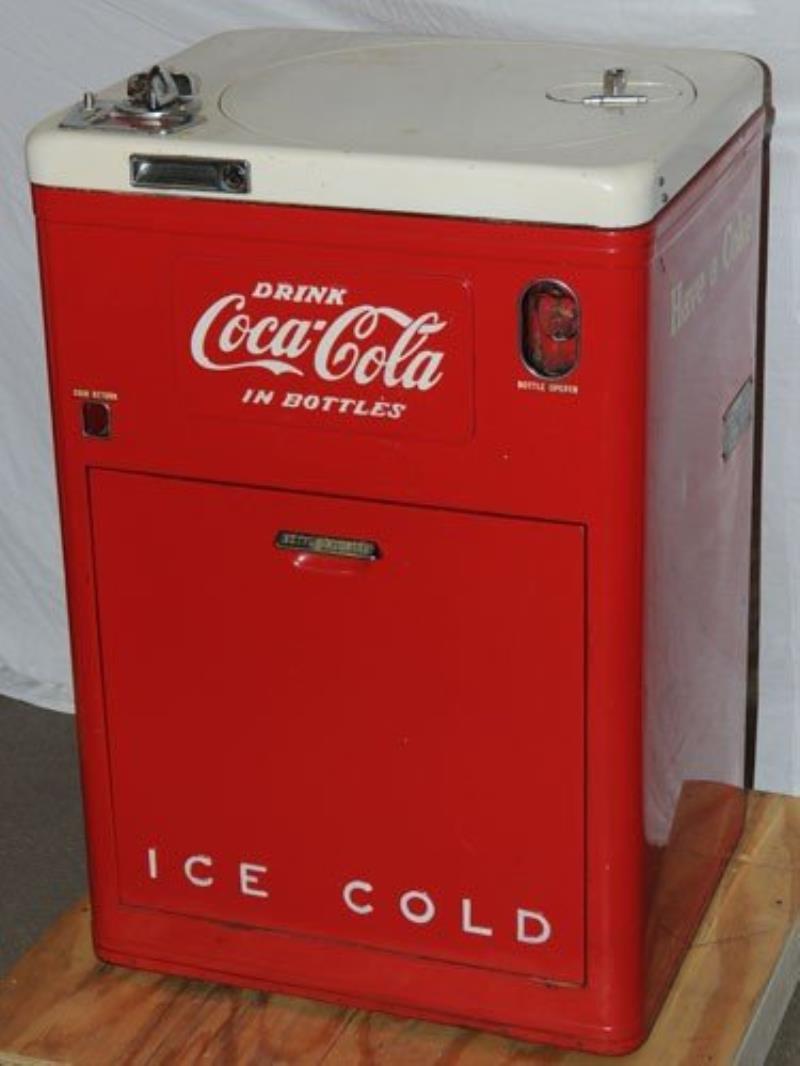 1940'S COCA-COLA VENDING MACHINE